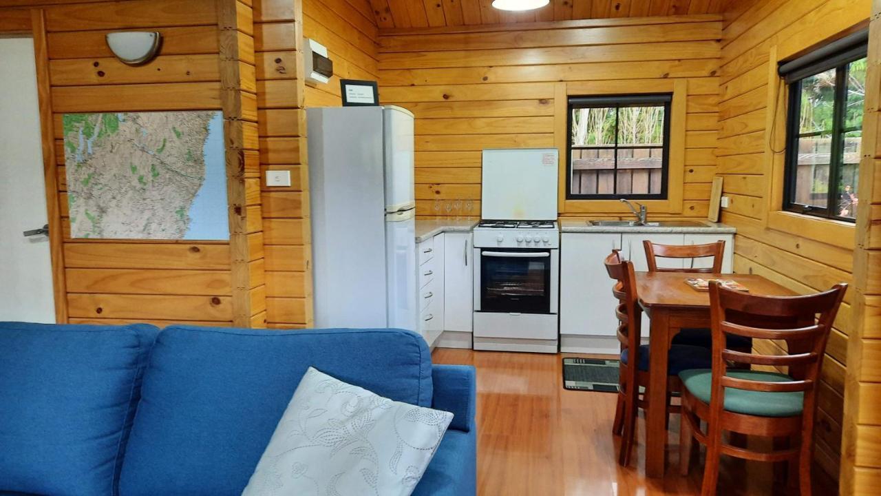 Central Chalets Ltd Alexandra Exterior photo