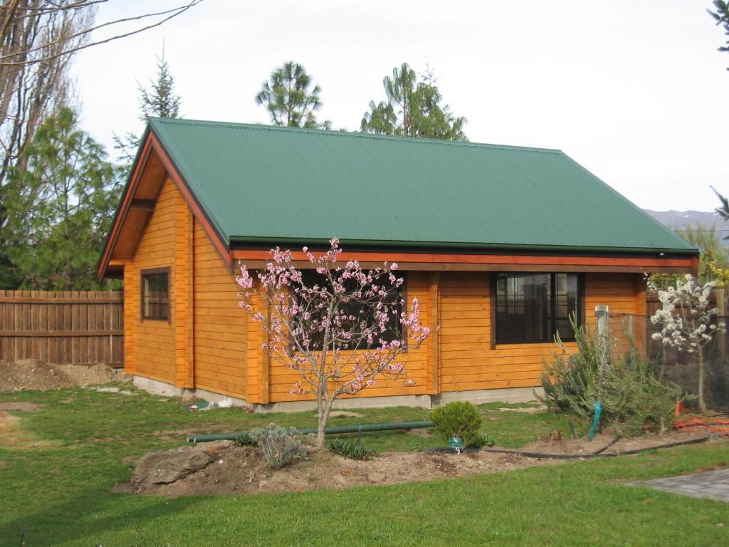 Central Chalets Ltd Alexandra Exterior photo